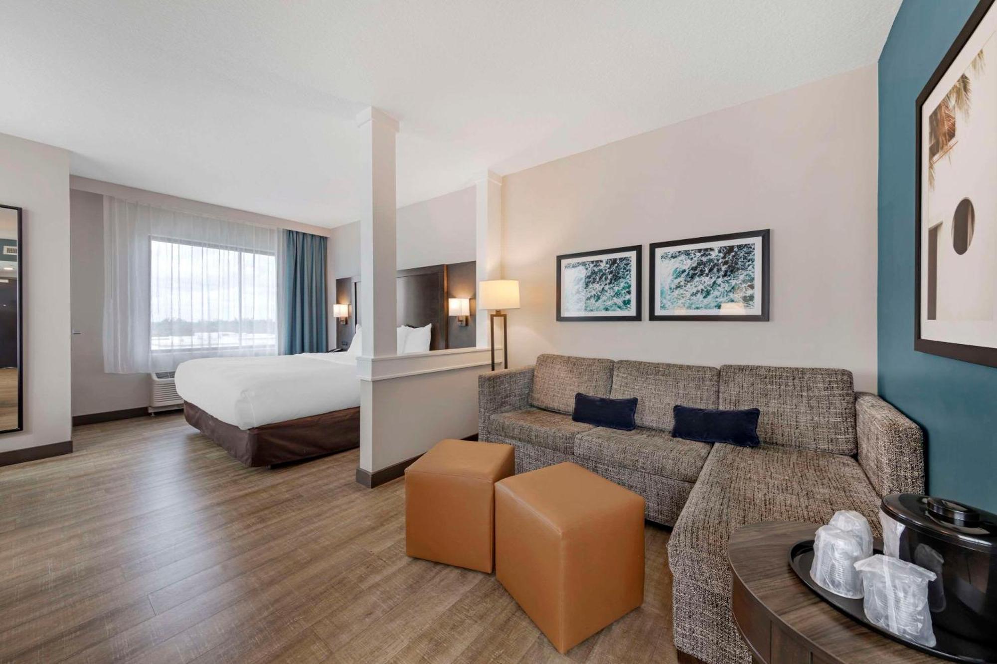 Comfort Inn & Suites Miami International Airport ميامي سبرينغز المظهر الخارجي الصورة