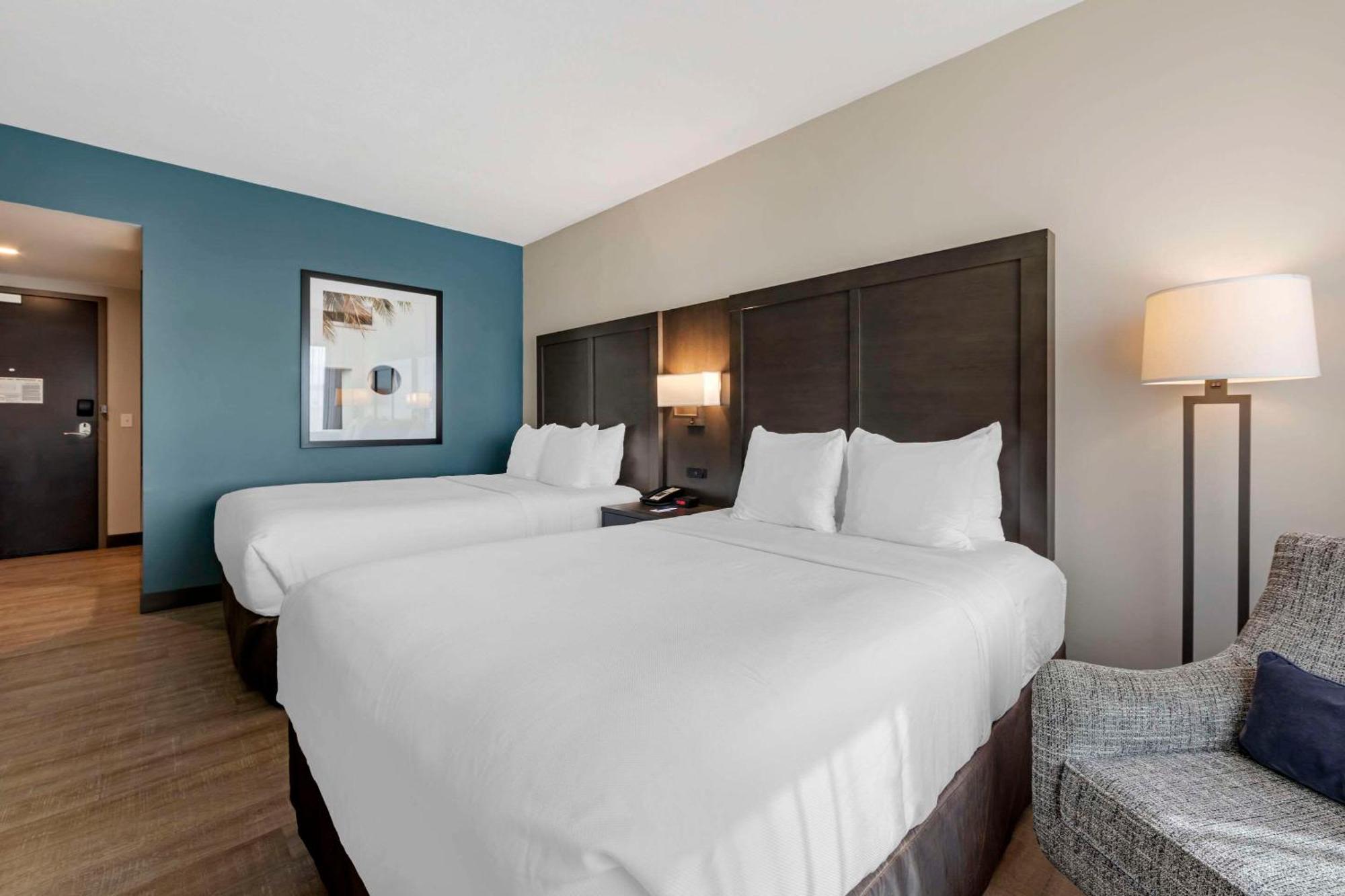 Comfort Inn & Suites Miami International Airport ميامي سبرينغز المظهر الخارجي الصورة